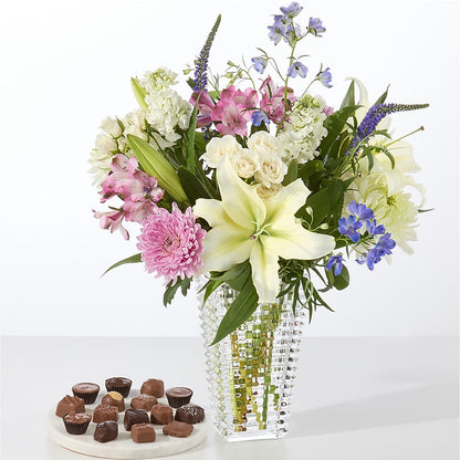 Winter Celebration Bouquet – PAT'S FLORIST AND GIFTS, Laurel MS