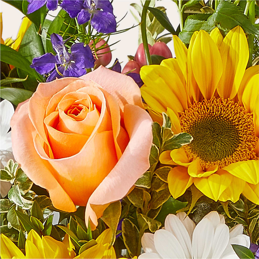 The Good Life Bouquet – PAT'S FLORIST AND GIFTS, Laurel MS