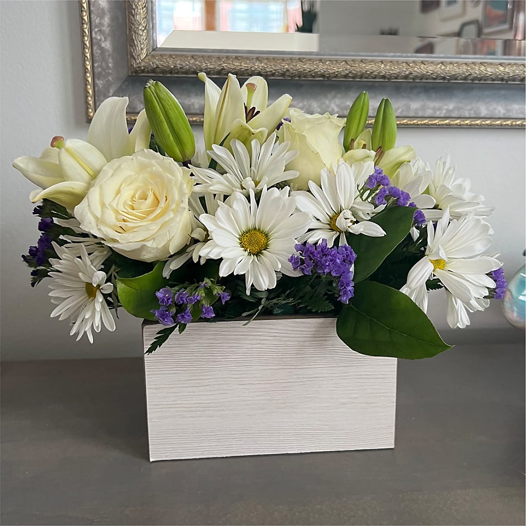 Beyond Blue Box Bouquet – PAT'S FLORIST AND GIFTS, Laurel MS