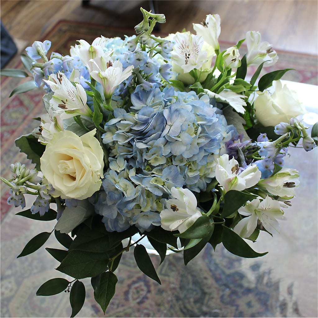 Clear Skies Bouquet – PAT'S FLORIST AND GIFTS, Laurel MS