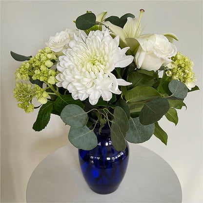 Snowy Dreams Bouquet – PAT'S FLORIST AND GIFTS, Laurel MS